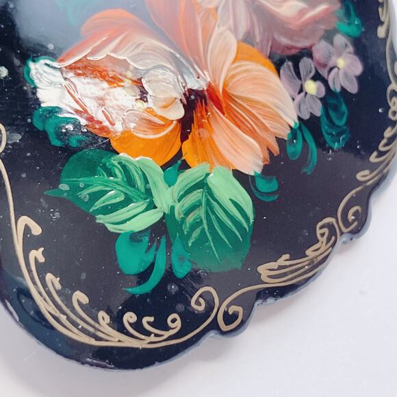 Unusual VTG Signed Russian Brooch Hand Painted Lacquer Papier Mache Floral Folk - Picture 4 of 10